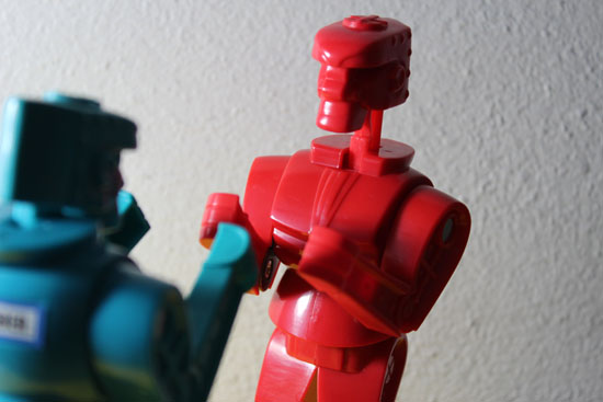 Blue Robot vs Robot Rojo-Marcel Sánchez-Autogiro arte actual
