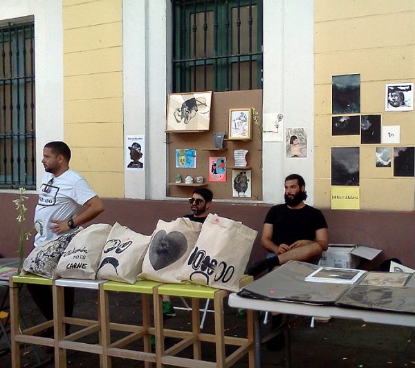 jothan malave el mercadillo autogiro arte actual - El Mercadillo de Artistas en San Juan